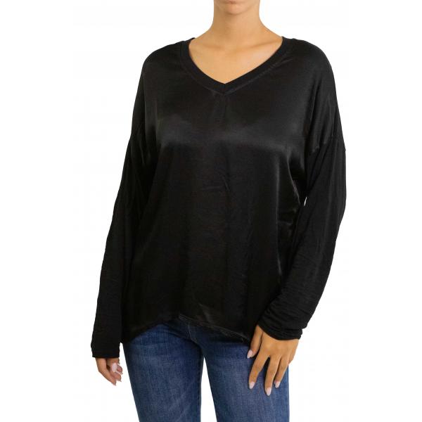 Maglia con dettagli in raso e colletto con scollo a V